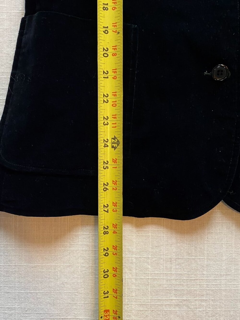 Vintage Black Velvet Blazer / Leslie Fay / 80s - Picture 8 of 9